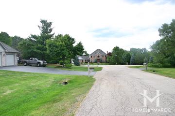 River Pointe subdivision in Cary, IL