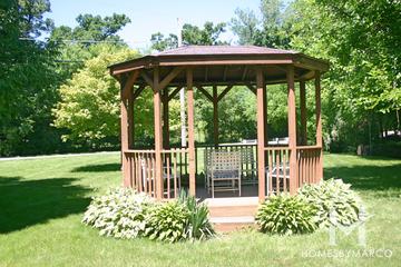 Root Springs subdivision in Cary, IL