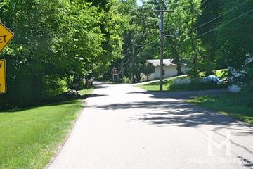 Root Springs subdivision in Cary, IL