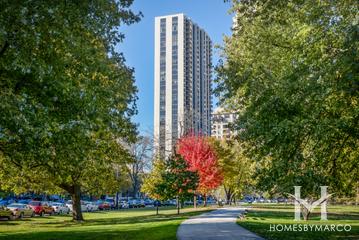 2500 N. Lakeview building in the Lincoln Park neighborhood of Chicago, IL