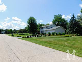 Nippersink Estates subdivision in Round Lake, IL