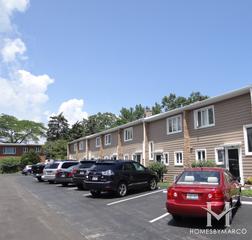 Hawthorn Place subdivision in Glencoe, IL