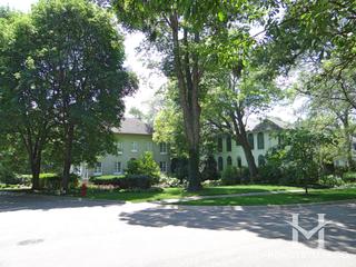 Hubbard Woods subdivision in Glencoe, IL