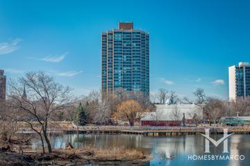 Hemingway House building in the Old Town neighborhood of Chicago, IL