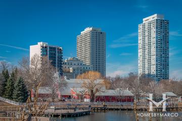 Lincoln Park Towers building in the Old Town neighborhood of Chicago, IL