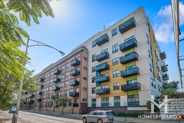 Regal Lofts building in the Lincoln Park neighborhood of Chicago, IL