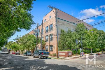 Terra Cotta Commons building in the Lincoln Park neighborhood of Chicago, IL
