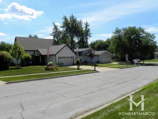 Settlers Lake subdivision in Streamwood, IL