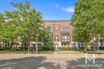 Columbia Place subdivision in the Lake View neighborhood of Chicago, IL