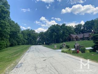 Black Walnut Trails subdivision in Palos Park, IL