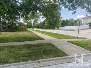 Sandburg Glen subdivision in Palos Park, IL