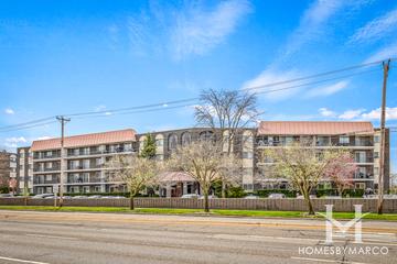 Barcelona subdivision in Skokie, IL