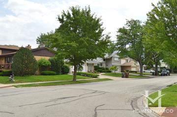 Skokie Towers subdivision in Skokie, IL