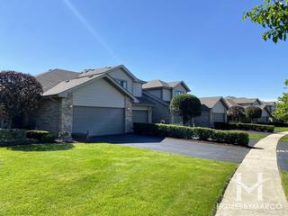 Baileys Crossing subdivision in Lemont, IL