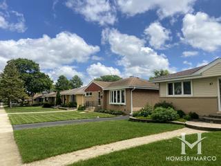 Roselle Highlands subdivision in Roselle, IL