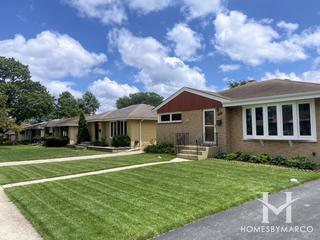Roselle Highlands subdivision in Roselle, IL