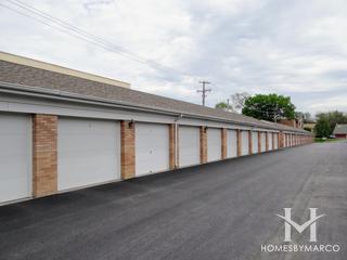 Pinewood subdivision in Homewood, IL