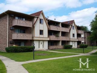 Century Park subdivision in Vernon Hills, IL