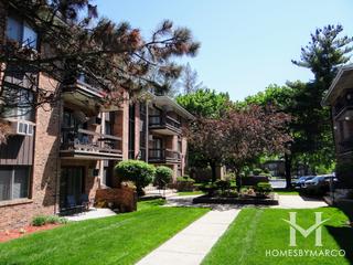 Ridgeview Condominiums subdivision in Homewood, IL