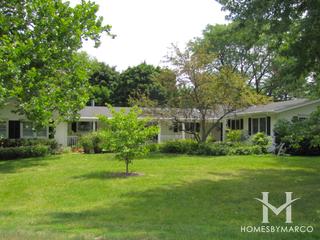 Lake Park Estates subdivision in Palatine, IL