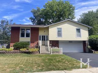 Forest Edge subdivision in Woodridge, IL