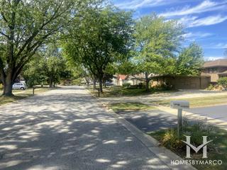 Mending Wall subdivision in Woodridge, IL