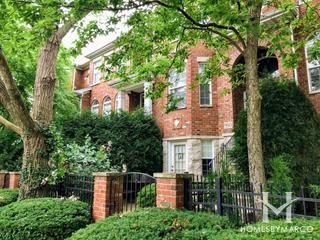 Vintage Club subdivision in Naperville, IL