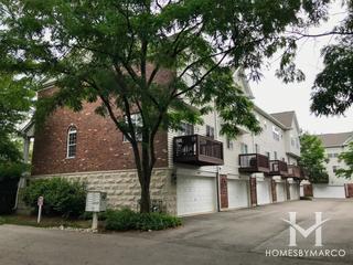 Vintage Club subdivision in Naperville, IL