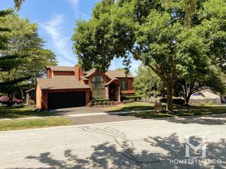 Willow Creek subdivision in Woodridge, IL