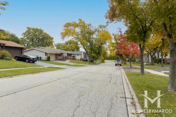 Winston Hills subdivision in Woodridge, IL
