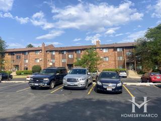 Woodridge Club subdivision in Woodridge, IL