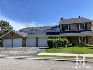 Lake Willow Way subdivision in Willowbrook, IL