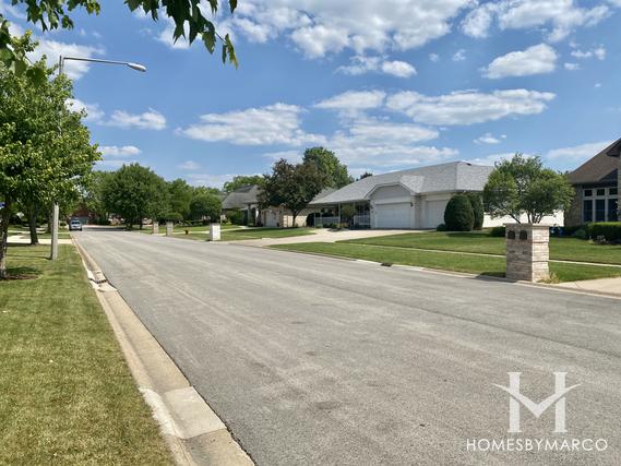 Wildwood Club Estates subdivision in New Lenox, IL