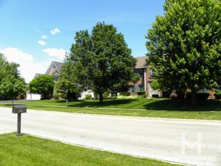 Fox Trail North subdivision in Batavia, IL