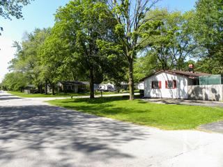Photos of Highlands subdivision in Batavia, IL