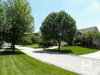 Prairie Trails West subdivision in Batavia, IL