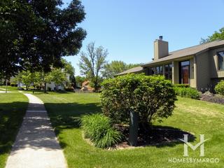 The Knolls subdivision in Batavia, IL