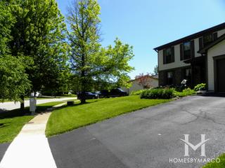 Windmill Cove subdivision in Batavia, IL