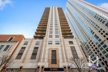 Caravel building in the River North neighborhood of Chicago, IL