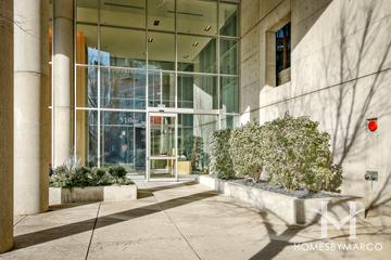 Erie on the Park building in the River North neighborhood of Chicago, IL