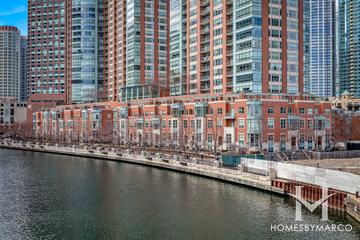 Riverview building in the Streeterville neighborhood of Chicago, IL
