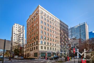 Churchill building in the Gold Coast neighborhood of Chicago, IL
