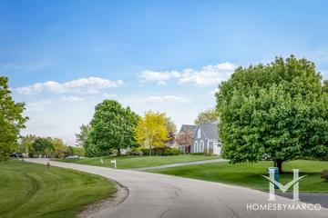 Sleepy Hollow Manor subdivision in Sleepy Hollow, IL