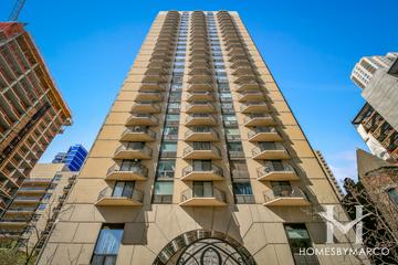 Hermitage building in the River North neighborhood of Chicago, IL