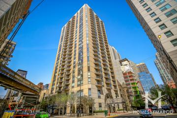 Hermitage building in the River North neighborhood of Chicago, IL