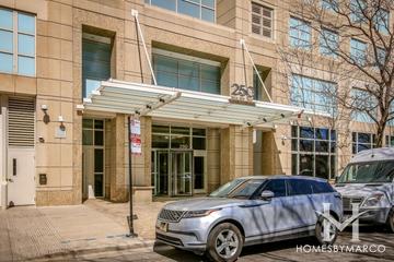 The Pearson building in the Streeterville neighborhood of Chicago, IL