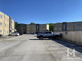 Great Oaks subdivision in Hickory Hills, IL