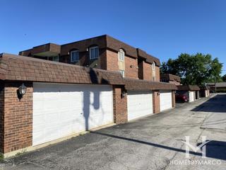 Greenbriar subdivision in Hickory Hills, IL