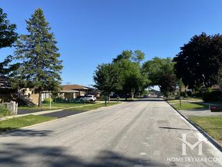 Hickory Heights subdivision in Hickory Hills, IL
