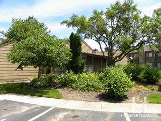 Glengarry subdivision in Geneva, IL